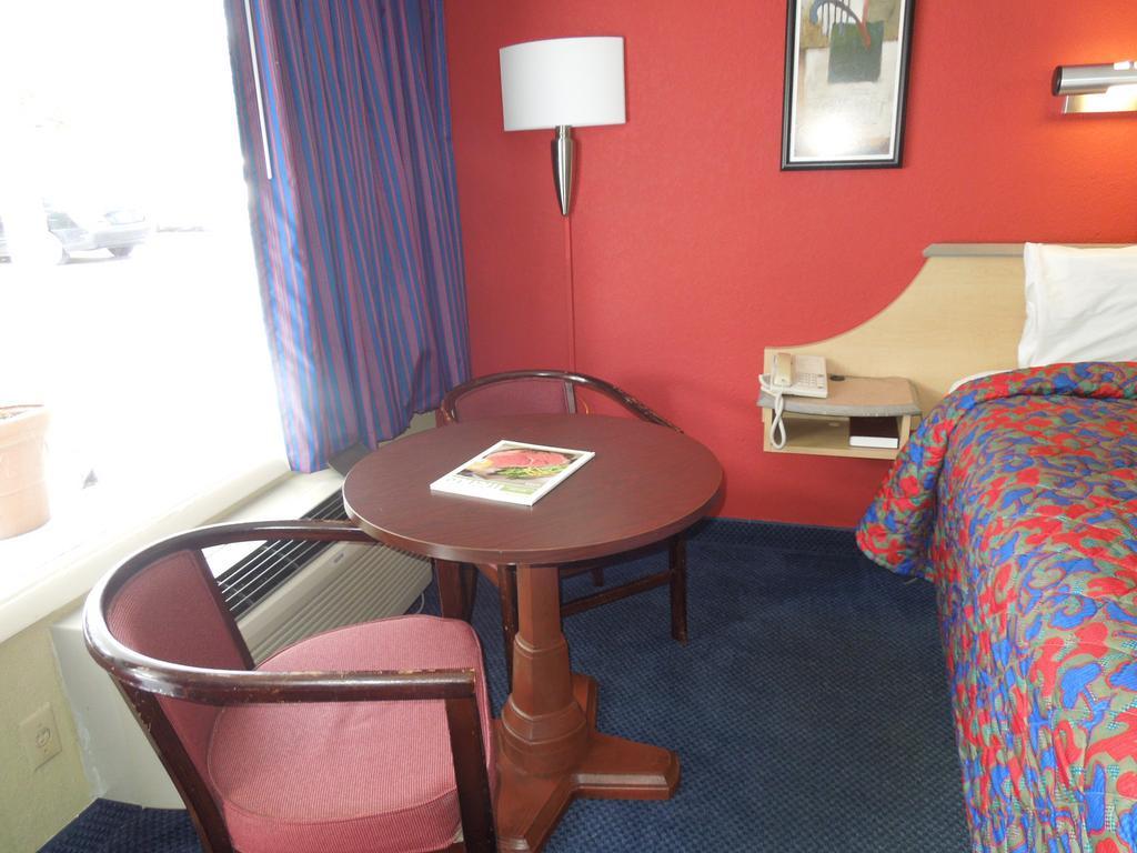 Red Roof Inn Williamsburg Kültér fotó