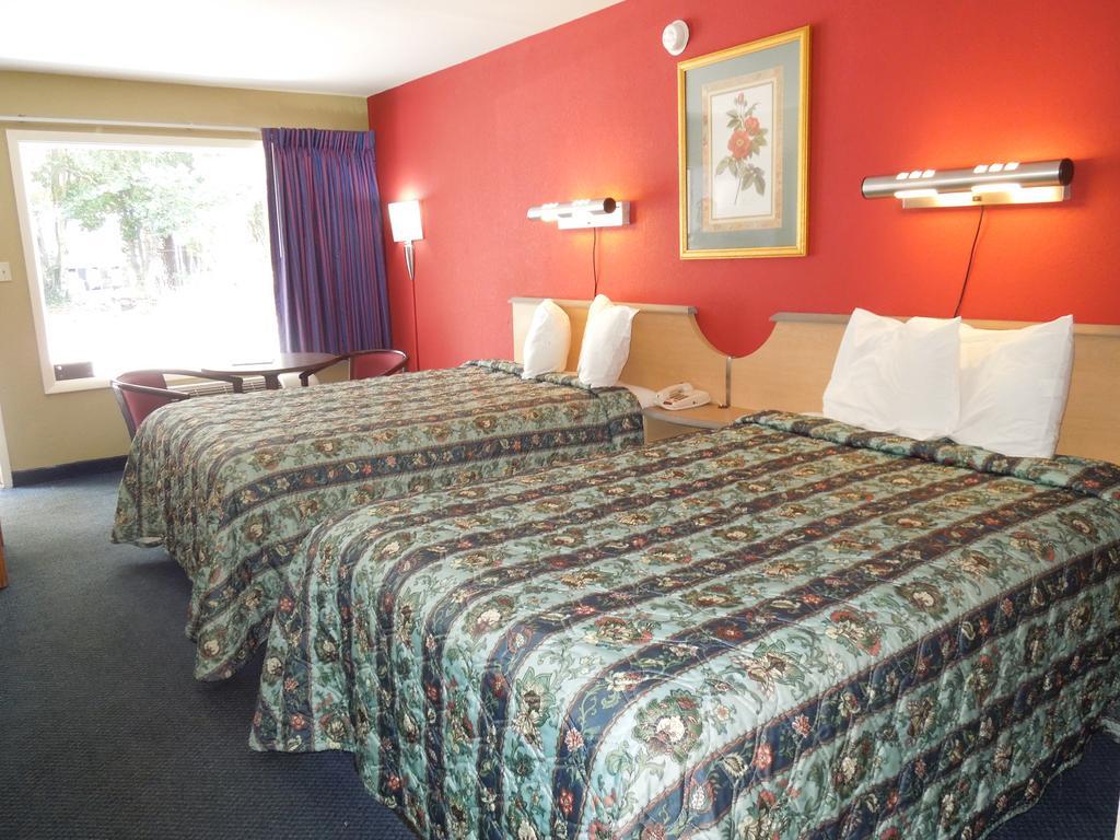 Red Roof Inn Williamsburg Szoba fotó